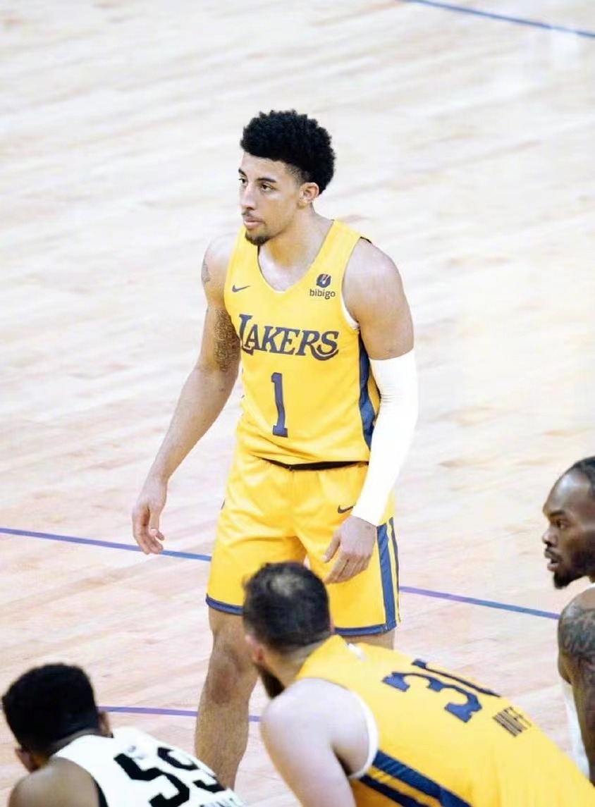 九游欢乐APP:NBA球星纪录片:讲述皮蓬的二当家生涯的简单介绍 九游欢乐APP:NBA球星纪录片:讲述皮蓬的二当家生涯的简单介绍