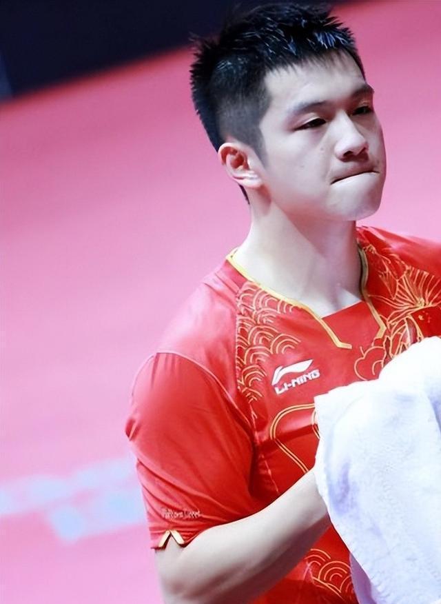 九游欢乐平台:中国篮球运动员的退役转型:如何提供更多支持,帮助他们顺利转型?的简单介绍 九游欢乐平台:中国篮球运动员的退役转型:如何提供更多支持,帮助他们顺利转型?的简单介绍