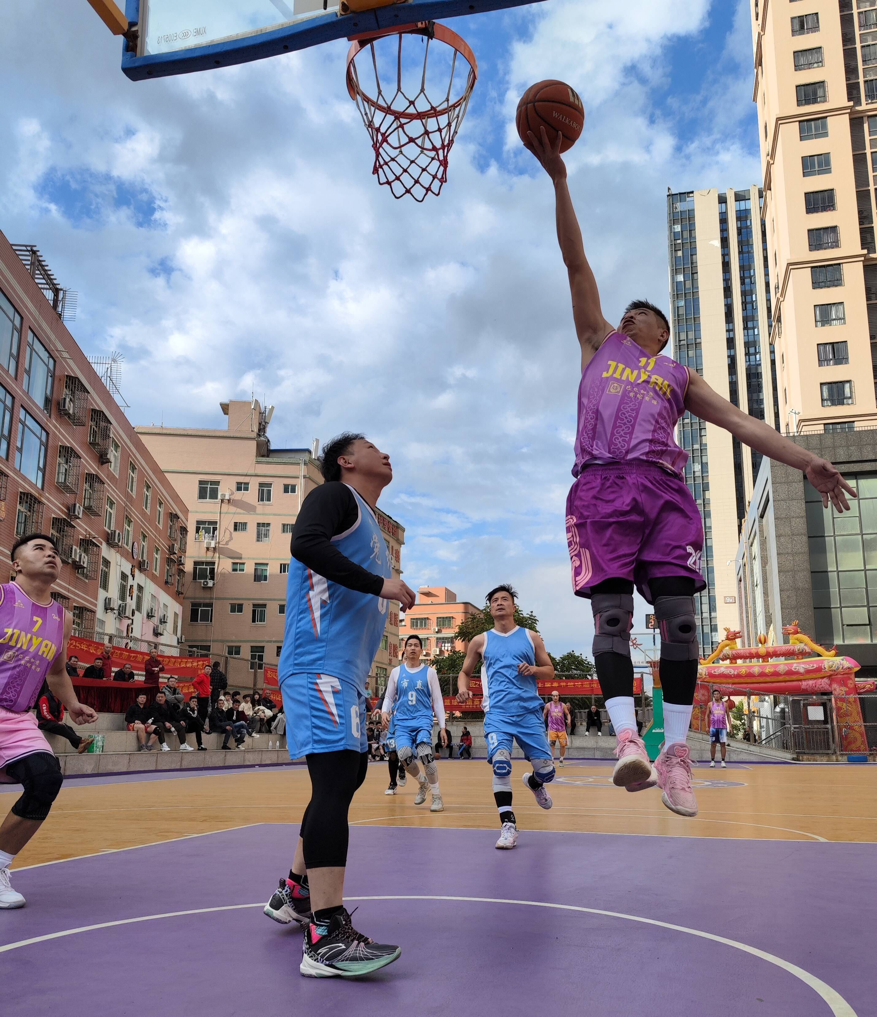 包含九游欢乐平台:社区篮球赛火热进行,全民健身共享快乐的词条 包含九游欢乐平台:社区篮球赛火热进行,全民健身共享快乐的词条