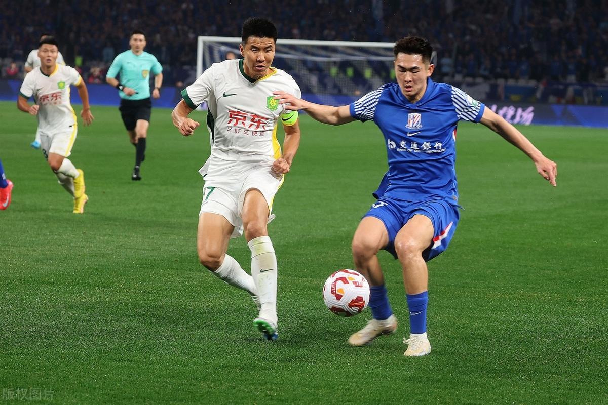 关于九游欢乐官方网站:中国足球留洋球员：在欧洲联赛获得出场机会，展现中国球员风采的信息