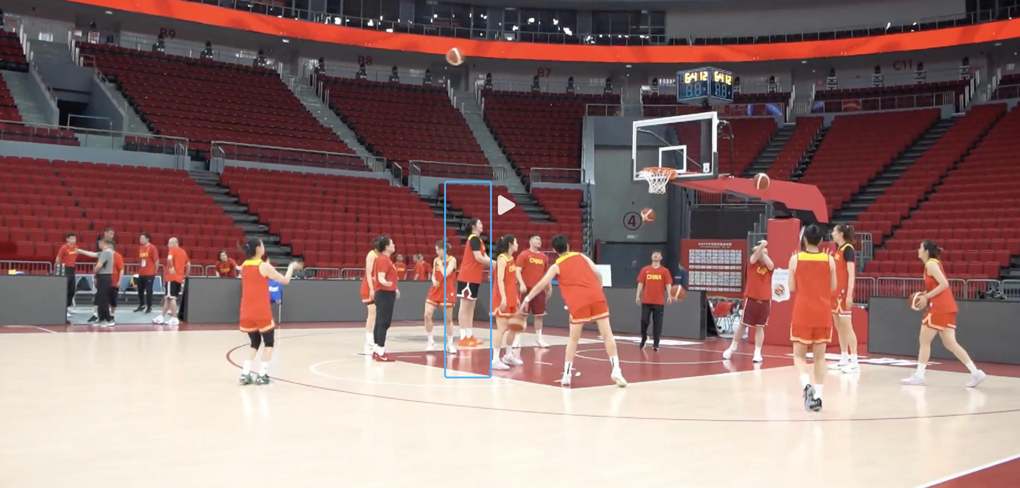 包含九游欢乐平台：中国男篮热身赛观察：新阵容的化学反应与问题的词条