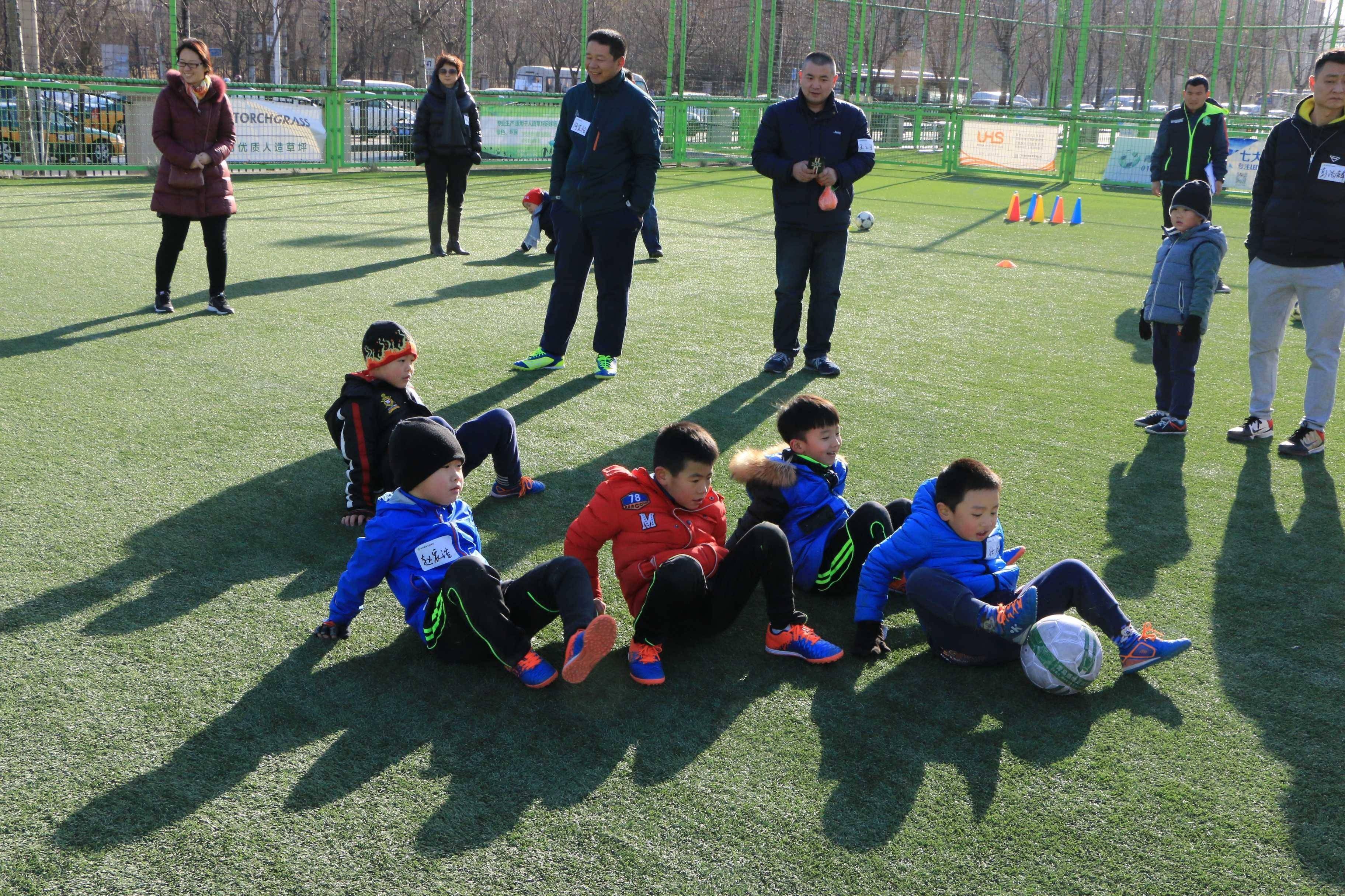 九游欢乐首站:德甲的青训优势：如何培养顶级足球人才的简单介绍