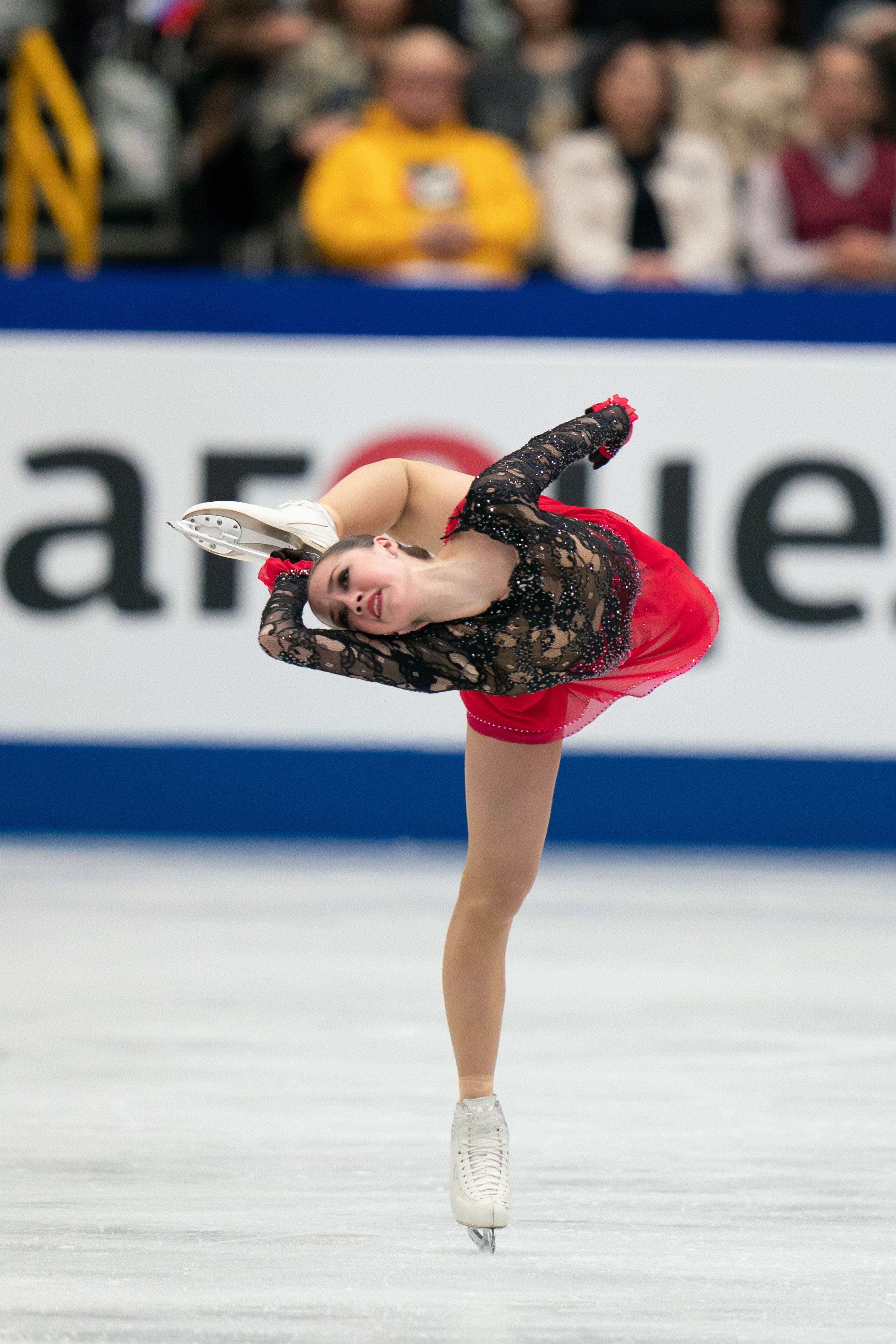 包含九游娱乐:花样滑冰世锦赛，冰上芭蕾美轮美奂的词条