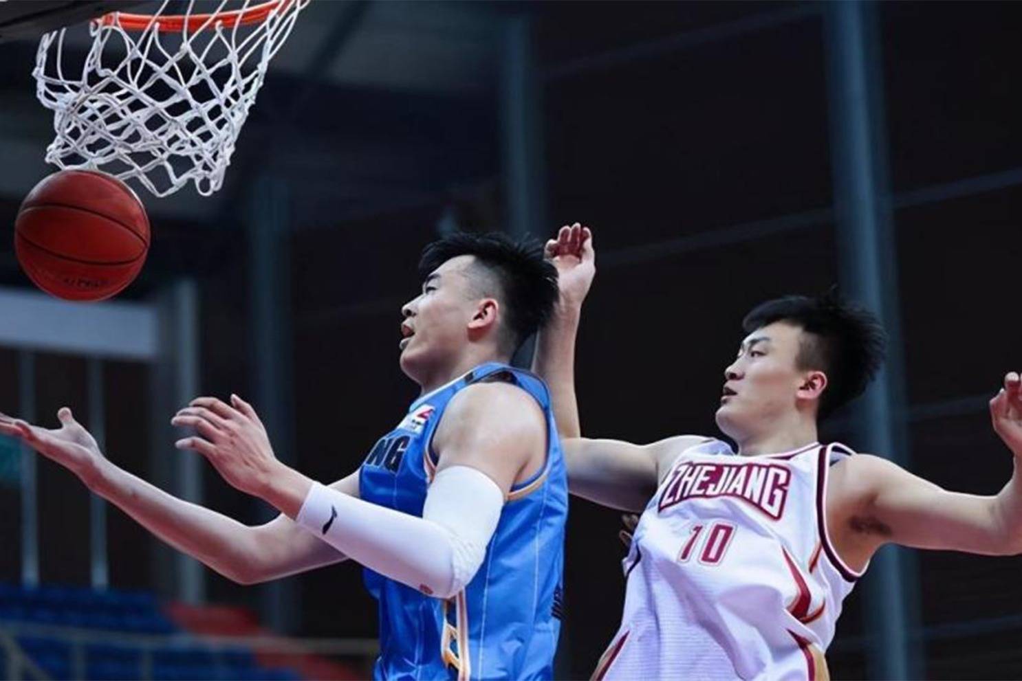 九游欢乐平台：中国男篮历史上的经典防守策略：铁血防守，铸就辉煌