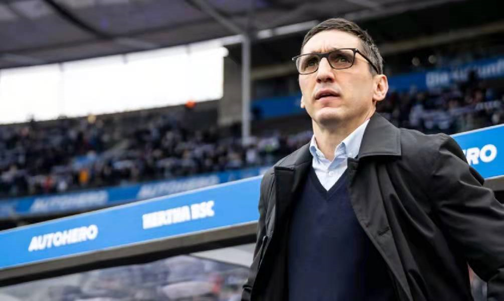 九游欢乐首站:德甲的战术调整:教练如何应对对手变化的简单介绍 九游欢乐首站:德甲的战术调整:教练如何应对对手变化的简单介绍