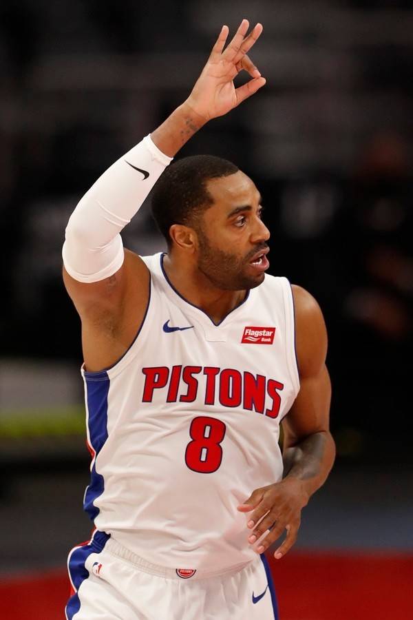 九游欢乐APP:湖人队新赛季的阵容深度:能否应对漫长的赛季?的简单介绍 九游欢乐APP:湖人队新赛季的阵容深度:能否应对漫长的赛季?的简单介绍